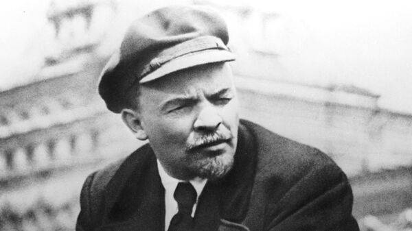 День рождения Владимира Ленина приходится на 22 апреля 1870 года