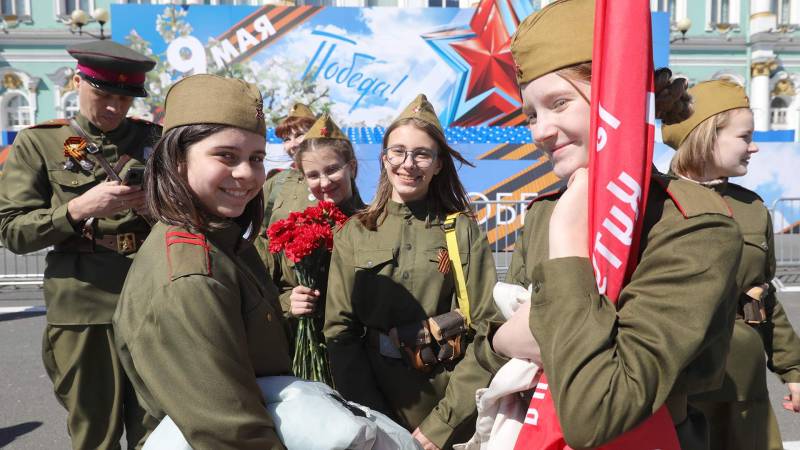 Поздравления с Днем Победы официальные в прозе и в стихах пригодятся 9 мая 2023 года