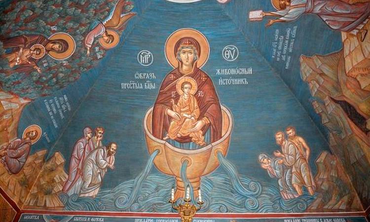 Празднование в честь иконы Божией Матери «Живоносный Источник» приходится на 3 мая 2023 года
