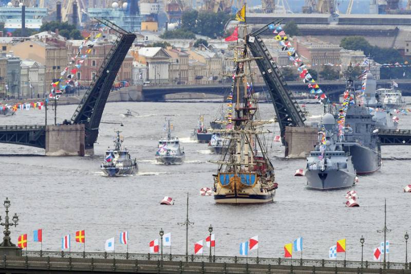 День ВМФ 2022 готовятся отпраздновать в России