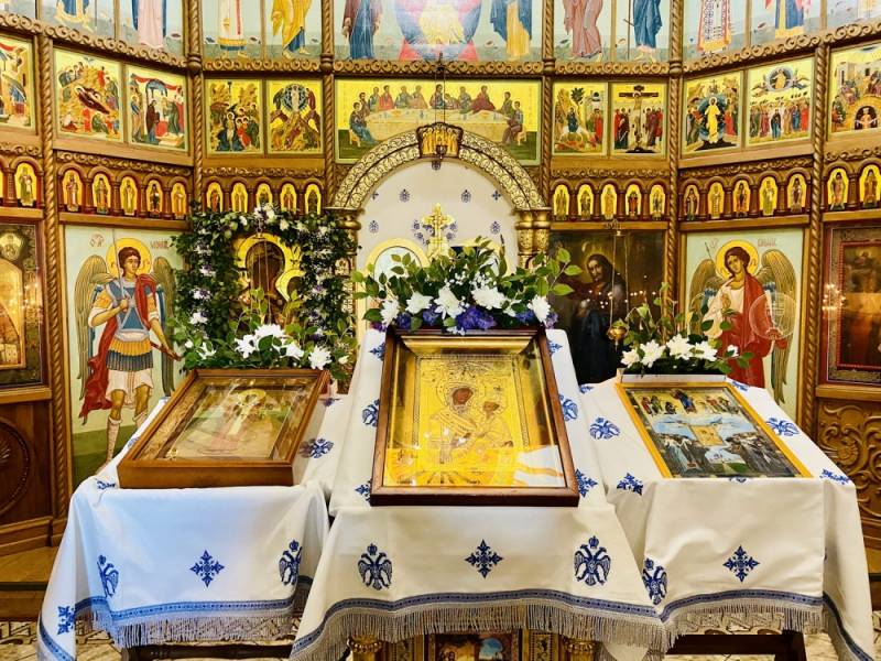 Празднование в честь явления Тихвинской иконы Божией Матери проходит 9 июля 2023 года