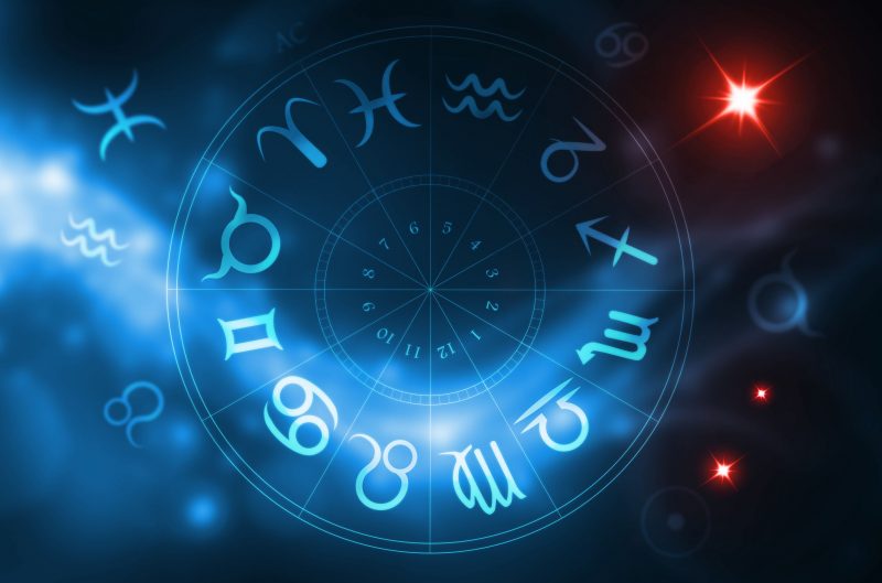 Астрологический прогноз на 18 августа 2023 года поможет людям всех знаков зодиака определиться с планами на день