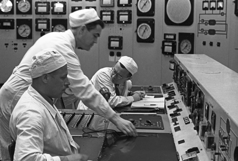 День работника атомной промышленности традиционно отмечается в России 28 сентября 2022 года