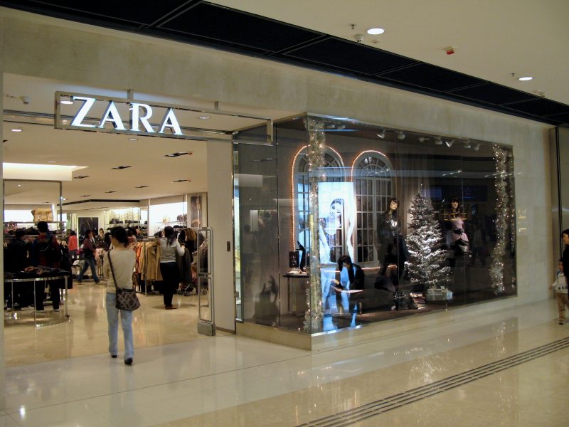 Zara Закрывает Магазины