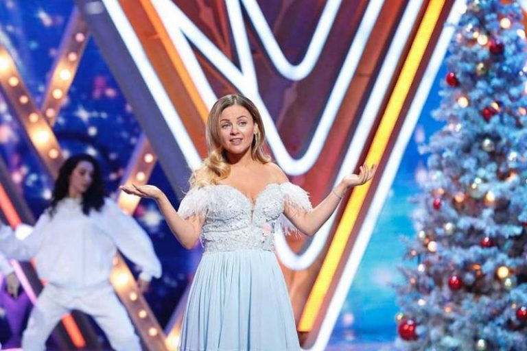 Новогодний концерт 2021 на канале Россия: юмористическое шоу Новогодний