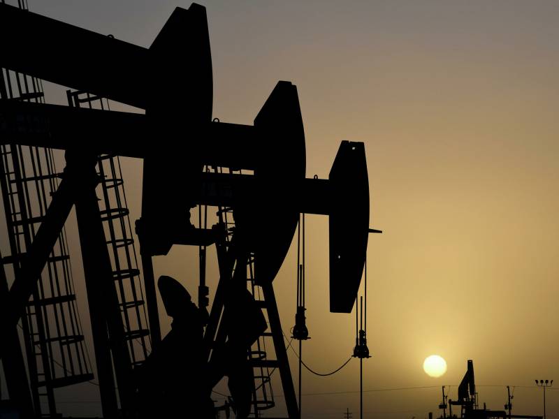 Власти Японии с 20 февраля ужесточит правила потолка цен на нефть из России, — Nikkei