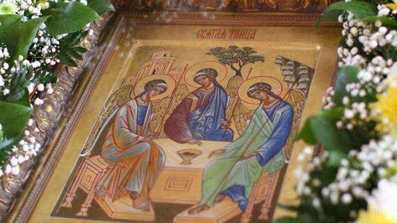 Когда отмечаются православные праздники Пасха, Родительский день и Троица в 2023 году