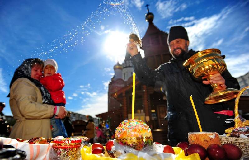 Дата и основные правила освящения пасхальных куличей, пасок и яиц в 2021 году