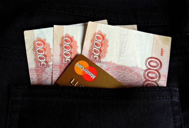 Когда российские пенсионеры получат «Путинские» выплаты 10 000 рублей