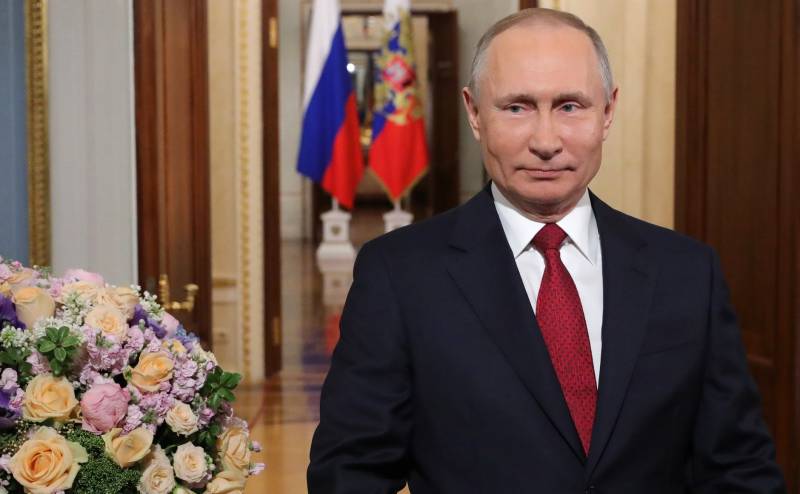 Президент Путин поздравил россиян с Днем защитника Отечества-2022.jpg