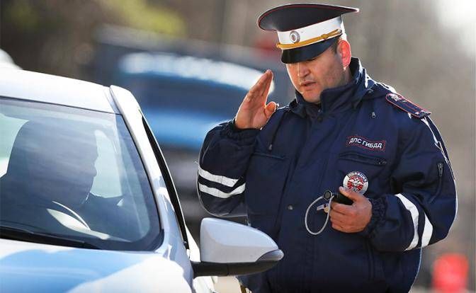 27 марта в Москве ГИБДД приостановит регистрацию авто и выдачу водительских удостоверений