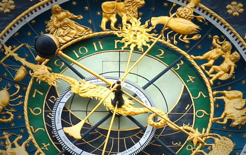 Каким знакам Зодиака повезет в мае 2022 года рассказали астрологи