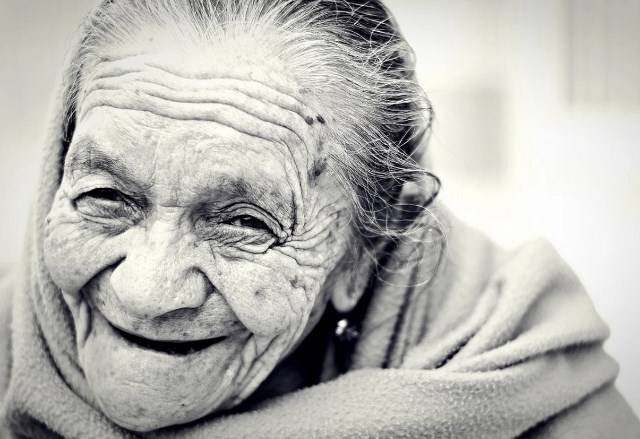 Ирландские ученые нашли способ предсказывать деменцию за 7 лет до ее начала
