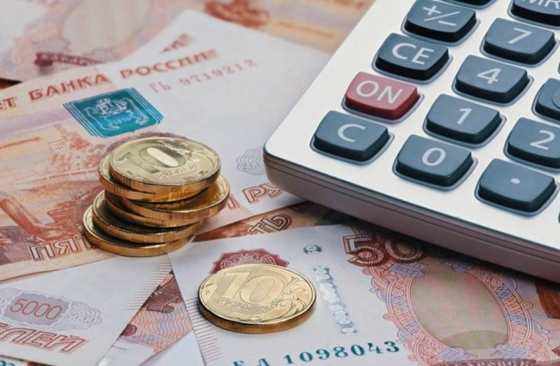Пенсионерам в июле 2022 года выплатят по 7 тысяч рублей, - ПФР
