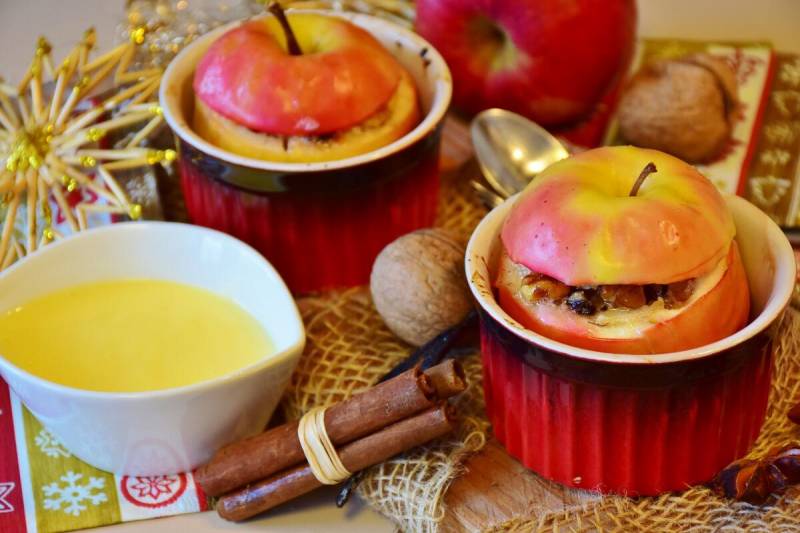 Крутые 6 рецептов с яблоками, которые стоит испробовать в Яблочный Спас 2022