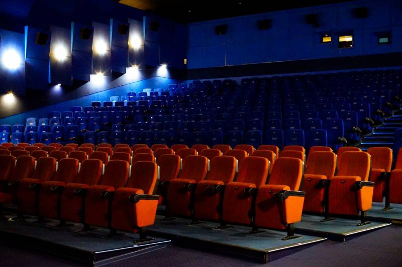 Эксперты разъяснили, куда исчезли зарубежные фильмы и сериалы из российских онлайн-кинотеатров