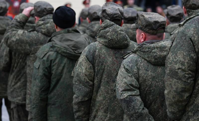 11 военнослужащих погибло в результате теракта на полигоне в Белгородской области