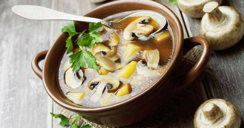 Как сделать так, чтобы грибы не почернели в супе