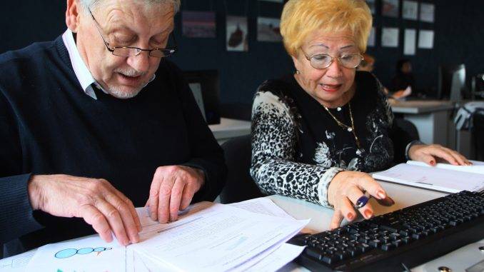 Решение правительства РФ по перерасчете и индексации пенсий работающих пенсионеров