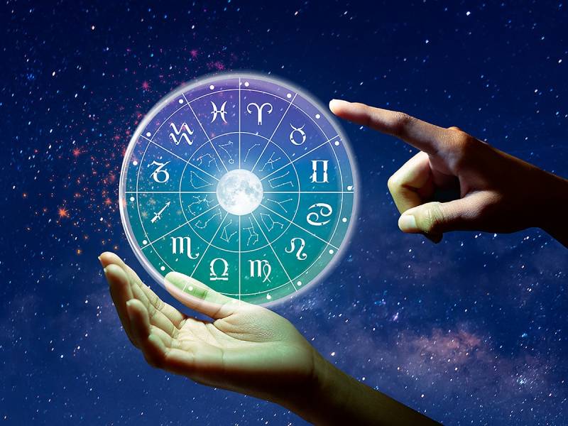 Астрологами названы 3 знака Зодиака, у которых могут возникнуть проблемы с деньгами в середине октября