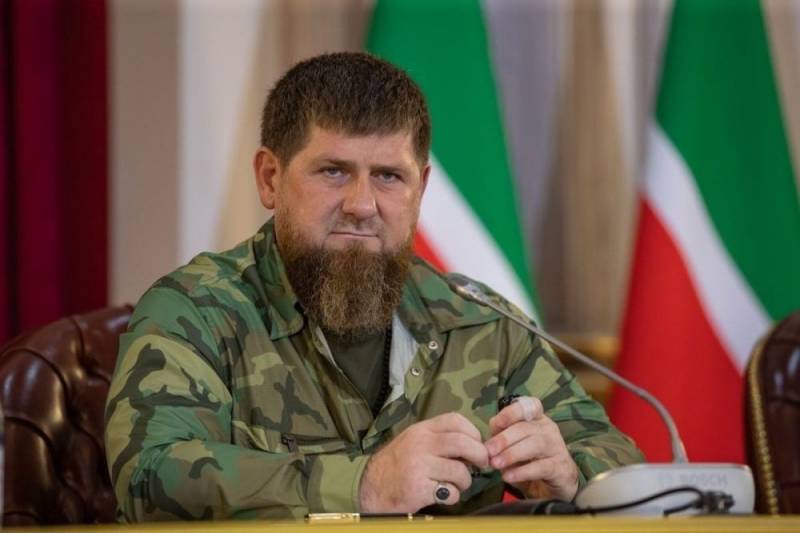 Ахмат двинулся вперед: Кадыров сообщил, какой приказ получили чеченские подразделения