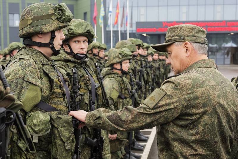 Награда за защиту Родины 2023: какие выплаты, льготы и надбавки к пенсии положены ветеранам боевых действий