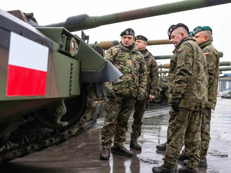 Украинских военных после гибели на поле боя заменят польские солдаты, — экс-разведчик Риттер
