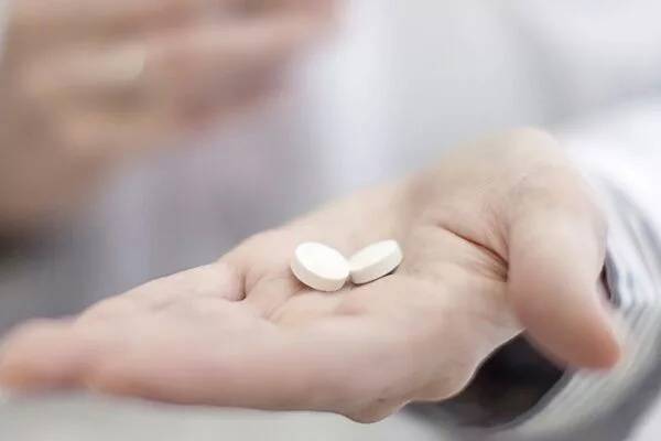 Потенциальный заговор врачей: почему в мире запрещают продажу таблеток для прерывания беременности