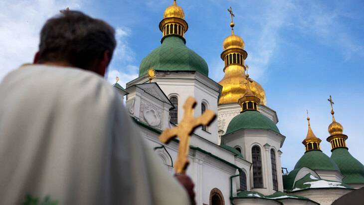 Храм Сретения в Черкассах захвачен раскольниками ПЦУ, принадлежащими канонической УПЦ