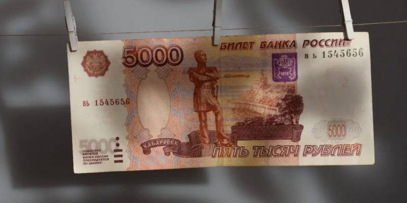 Юристы рассказали, какие компенсации положены за повреждение дома беспилотником в РФ