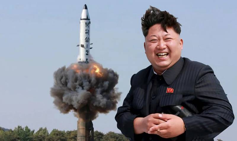 США бойся: Ким Чен Ын проверил изготовление ракеты «Хвасон-18»