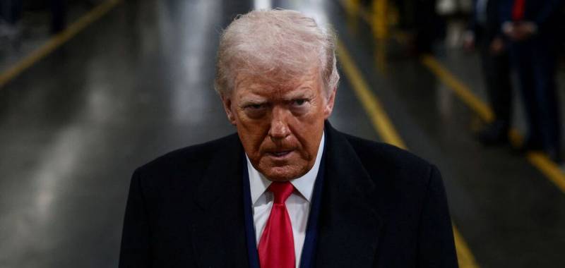 Скандал в США: ИИ Трампа ответственен за трагедию с 165 школьницами в Иране!